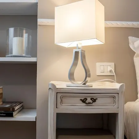 Maisondesfleurs * ローマ